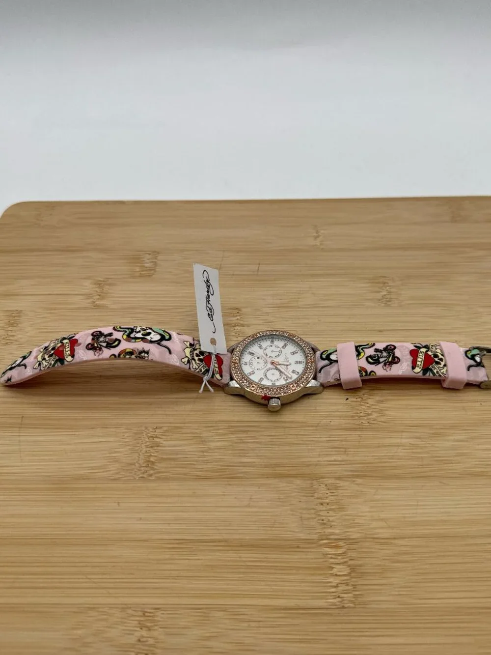 ED HARDY Ladies Light Silver Dial/Matte Pink Artwork Silicone Strap Analog Watch